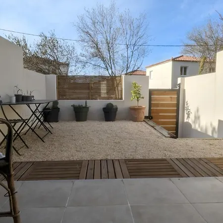 Les Figuiers Sauvages Apartamento *